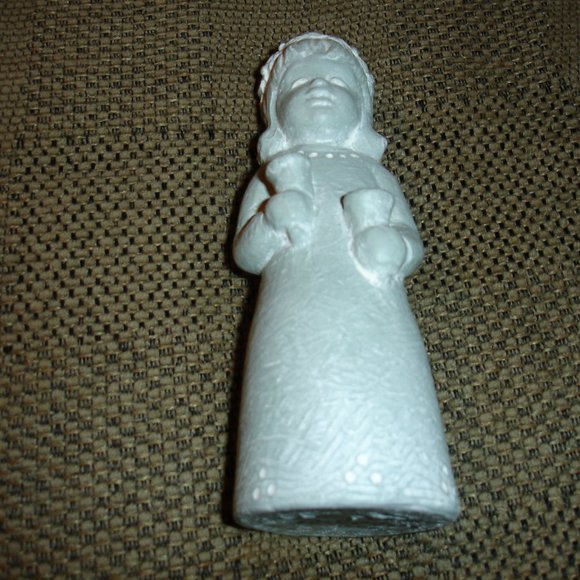 Isabel Bloom Angel - Angel  Holding Bells - Decorative Angel - Signed 2005 - Picture 4 of 5